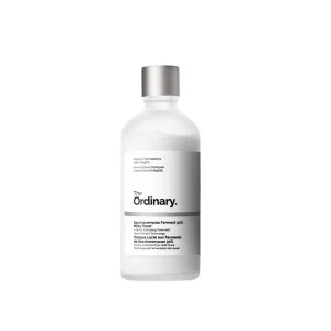 The ordinary saccharomyces ferment 30% milky toner